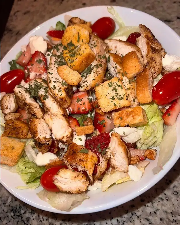 Grilled Chicken Salad